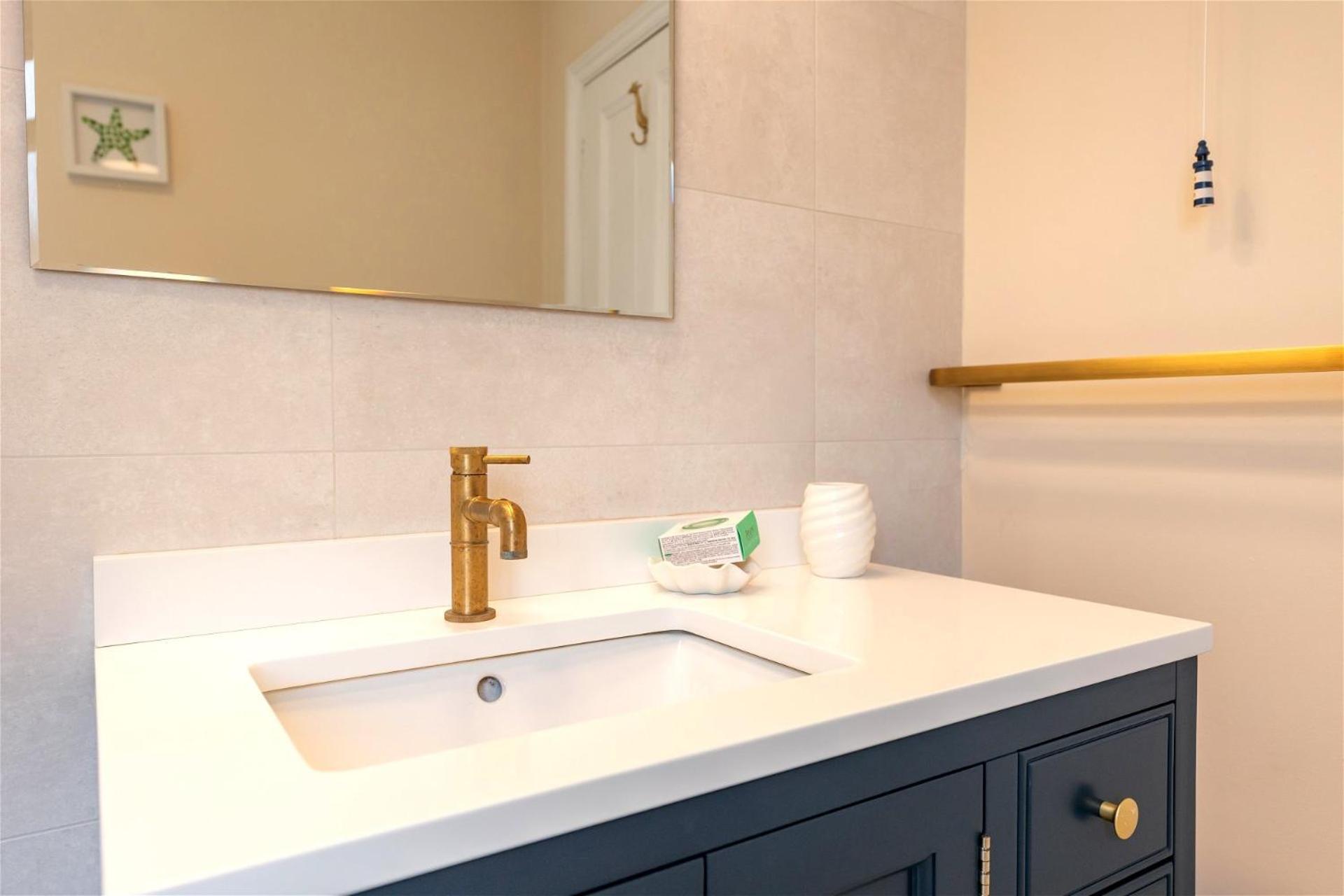 Stunning Ground Floor Apartment Near Southwold Bagian luar foto
