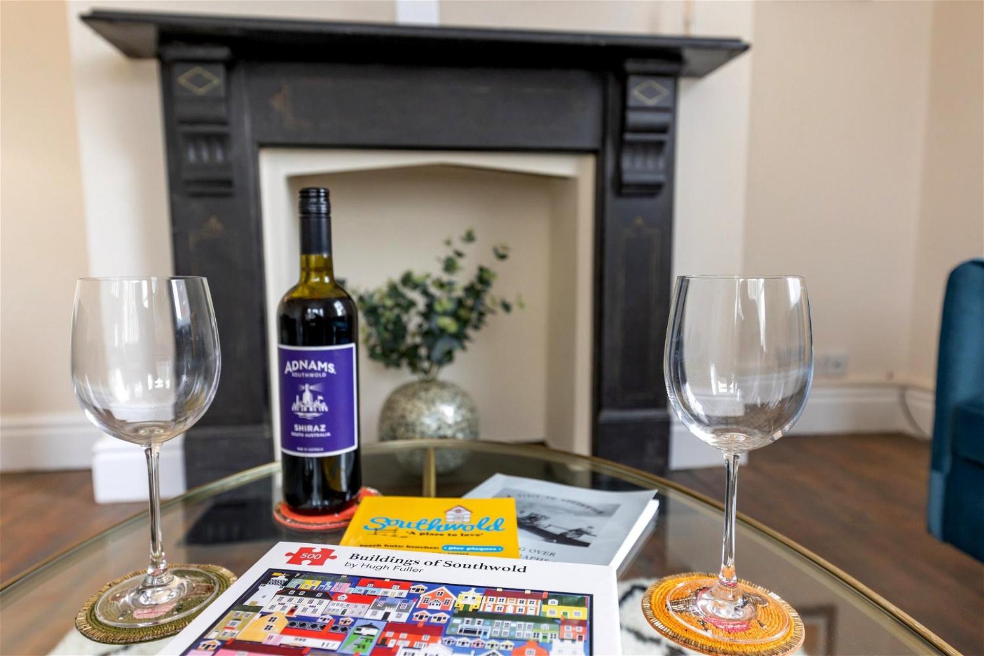Stunning Ground Floor Apartment Near Southwold Bagian luar foto